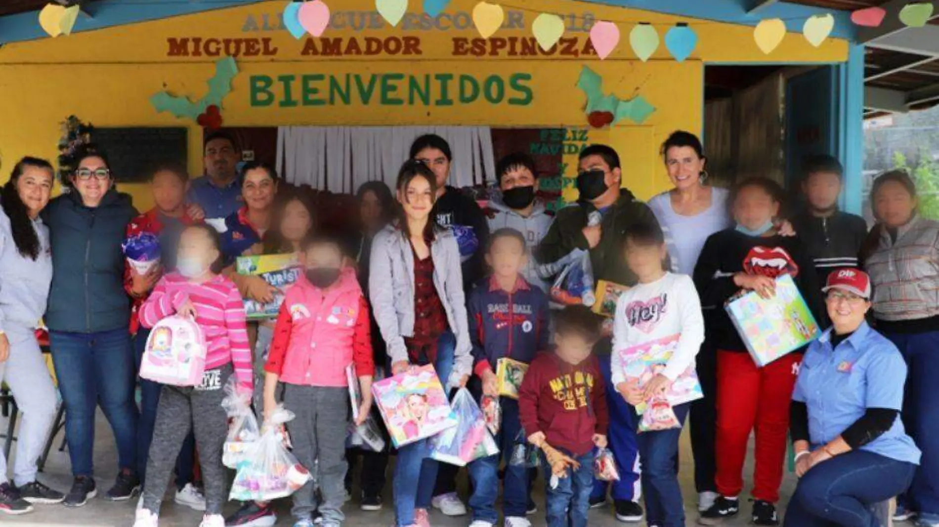 dif la paz entrega juguetes (1)